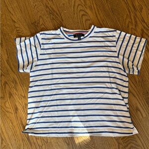 AYR soft cotton t shirt. Size small.